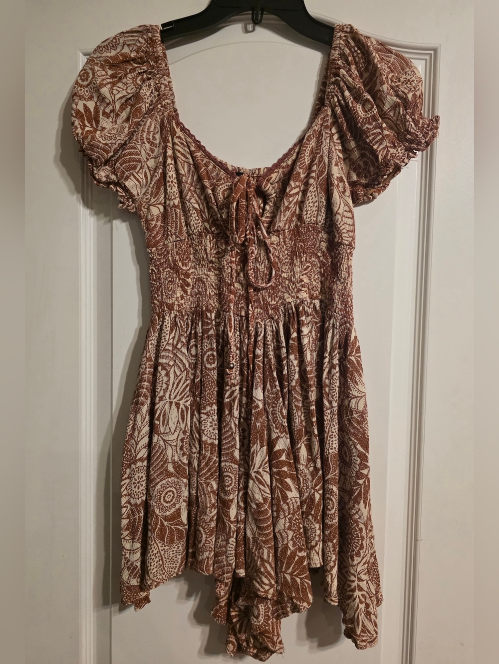 Rust and Cream Floral Puff Sleeve Romper